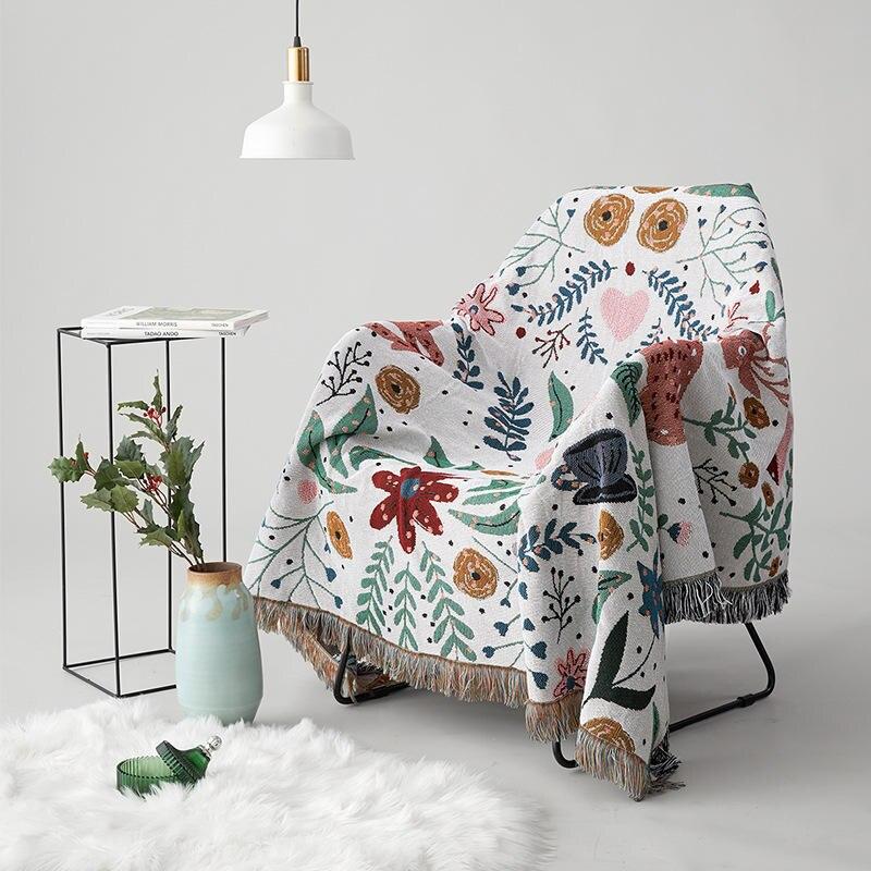 Textile City the Deer Forest Multifunctional Woven Jacquard Blanket Plant Flowers Home Decorate Sofa Cover Double Side Bedspreed