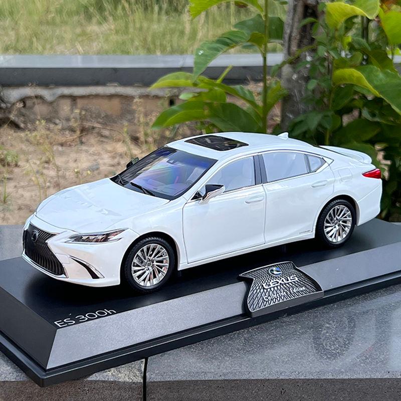 1:18 Diecast LEXUS ES300H Alloy Car Model Simulation Vehicles Sports Car Collection Boy Gift Ornaments Original Box